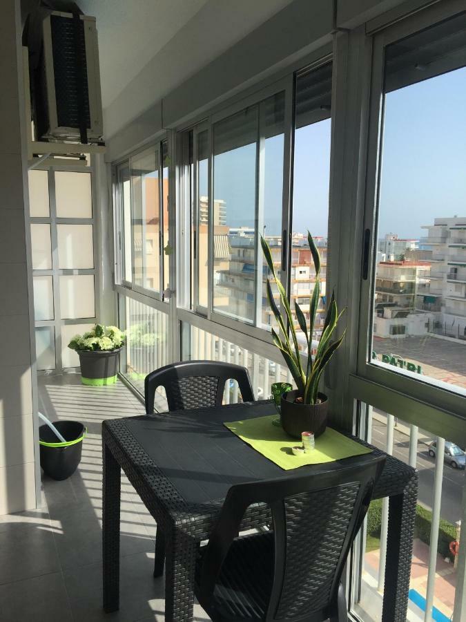Apartamento Cantabria 23, 6º Playa de Gandia Bagian luar foto